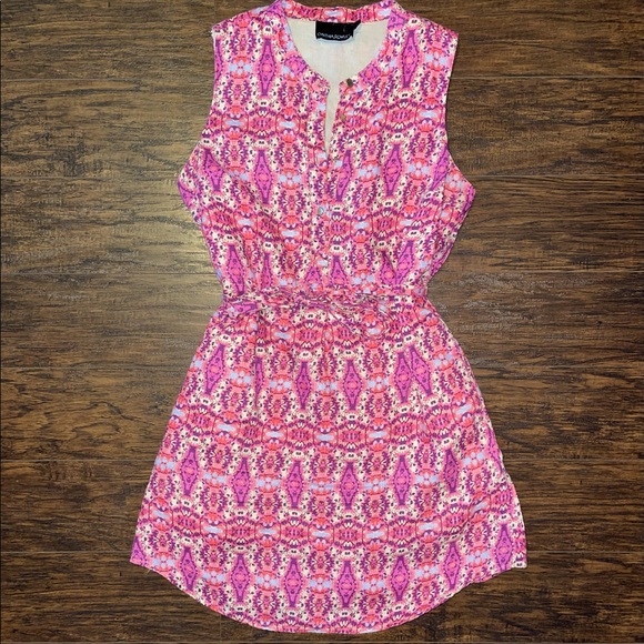 Pink Patterned Sleeveless Dress - Picture 2 of 5